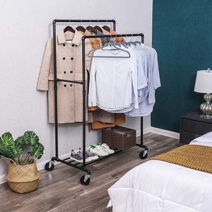 Suport pentru haine SONGMICS HSR60BV1 negru, cu două bare și roți small 0