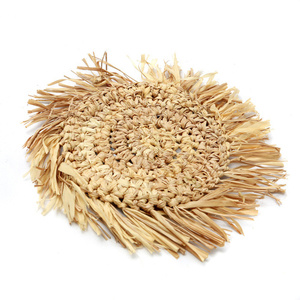 Suport de pahar din rafie Fringe - Natural 3 Suport de pahar din rafie Fringe - Natural small 3