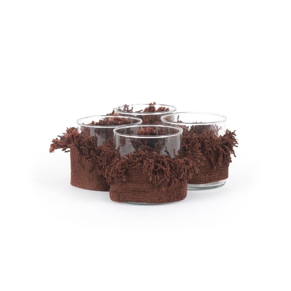 Verifica Suport pentru lumânări Oh My Gee - Burgundy Velvet - M - Set de 4 Suport pentru lumânări Oh My Gee - Burgundy Velvet - M - Set de 4