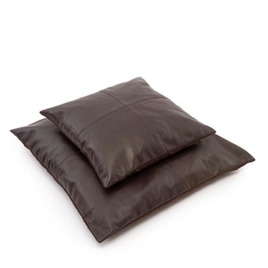 Husa de pernă din piele cu patru panouri - Ciocolată - 40x40. 3 Husa de pernă din piele cu patru panouri - Ciocolată - 40x40. small 3