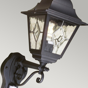 Norfolk 1 lumină de perete cu lanternă de perete cu PIR Elstead small 3