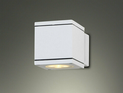 Verifica Lampă de perete Max Light Home Square alb aluminiu GU10 50W W0138