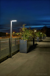 Asker Pole Pro 1361 Black Led 8.4W 3000K Eei D small 5