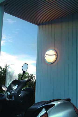 Verifica Lampă de perete pentru exterior BREMEN 638GA 10W 3000K Zinc Fire Norlys.
