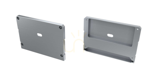 Verifica Capac de capăt din aluminiu LUMINES LARGO M1 + LARGO argintiu, cu orificiu pentru cablu 12-0455-10