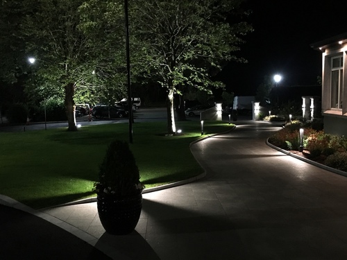 Verifica Stâlpul de iluminare din metal gri, Moară de vânt LED 80cm 10W 6400K / 4000K / 2700K