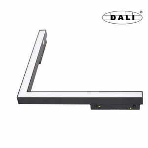 Spot pe sina magnetic de colt Max Light MAX M0006D negru LED 17W 3000K DALI small 0