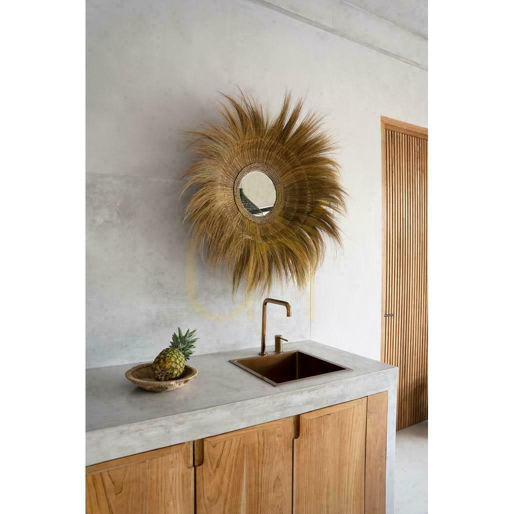 Vedere Oglindă BAZAR BIZAR din iarbă naturală, 90 cm, seria Mirrors Oglindă BAZAR BIZAR din iarbă naturală, 90 cm, seria Mirrors