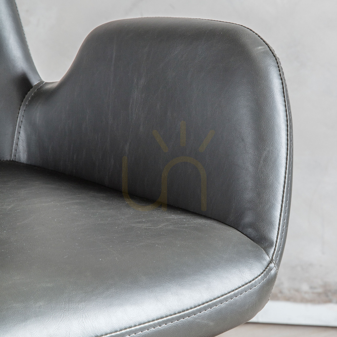 previzualizare Fotoliu birou pivotant Gallery Direct Faraday charcoal piele ecologică 5059413396076 Fotoliu birou pivotant Gallery Direct Faraday charcoal piele ecologică 5059413396076