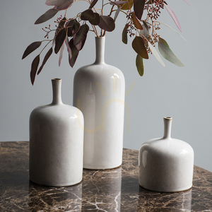Set 3 ornamente ceramice Gallery Direct Vormark natur 12,5x12,5x32 cm small 1