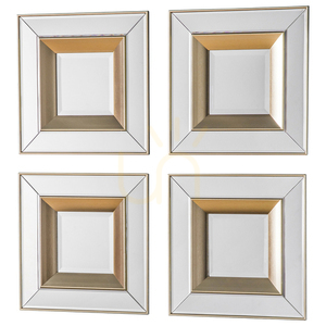 Oglindă de perete pătrată Gallery Direct Phantom aurie 36x36 cm 5055999228565 0 Oglindă de perete pătrată Gallery Direct Phantom aurie 36x36 cm 5055999228565 small 0
