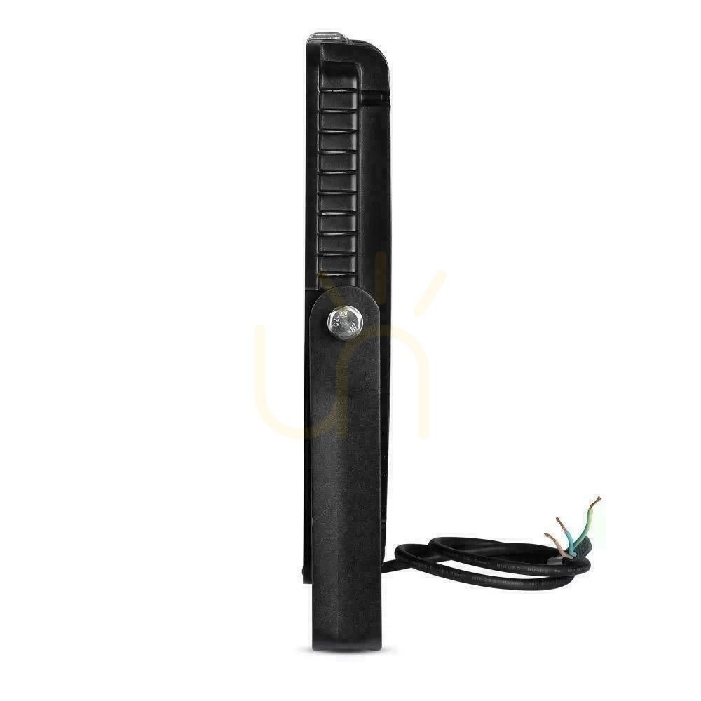 Afişa V-TAC 200W SAMSUNG CHIP LED proiector negru VT-200 6500K 16500lm 5 ani garanție V-TAC 200W SAMSUNG CHIP LED proiector negru VT-200 6500K 16500lm 5 ani garanție