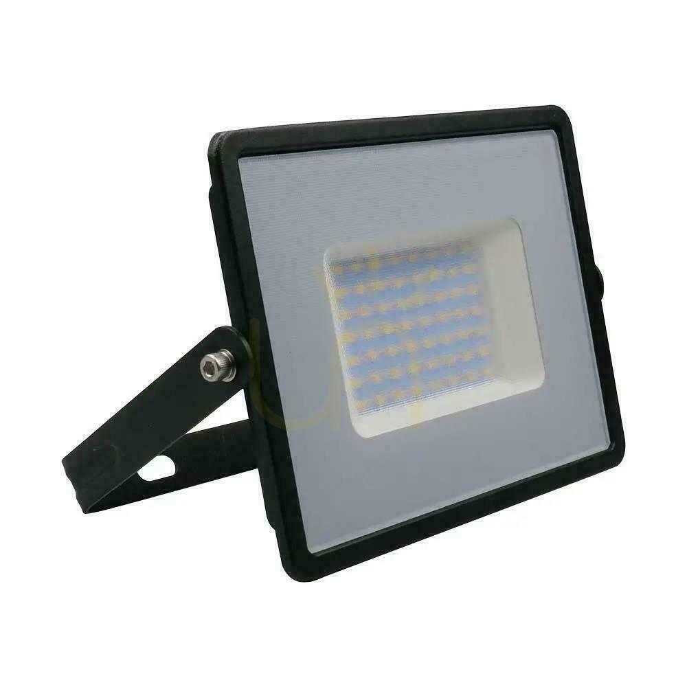 Verifica V-TAC 50W SMD E-Series LED proiector negru VT-4051 4000K 4300lm. V-TAC 50W SMD E-Series LED proiector negru VT-4051 4000K 4300lm.
