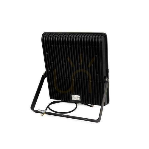 Verifica V-TAC 200W G8 Negru 185Lm/W EVOLUTION VT-200185 4000K 37000lm Proiector LED 5 ani garanție
