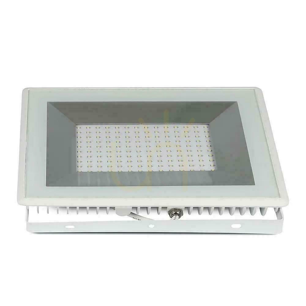previzualizare V-TAC 100W SMD E-Series alb VT-40101 4000K 8700lm LED proiector. V-TAC 100W SMD E-Series alb VT-40101 4000K 8700lm LED proiector.