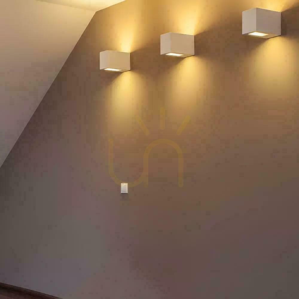 Spectacol Lampă de perete Square GIPS G9 White V-TAC VT-858SQ Garanție de 3 ani. Lampă de perete Square GIPS G9 White V-TAC VT-858SQ Garanție de 3 ani.