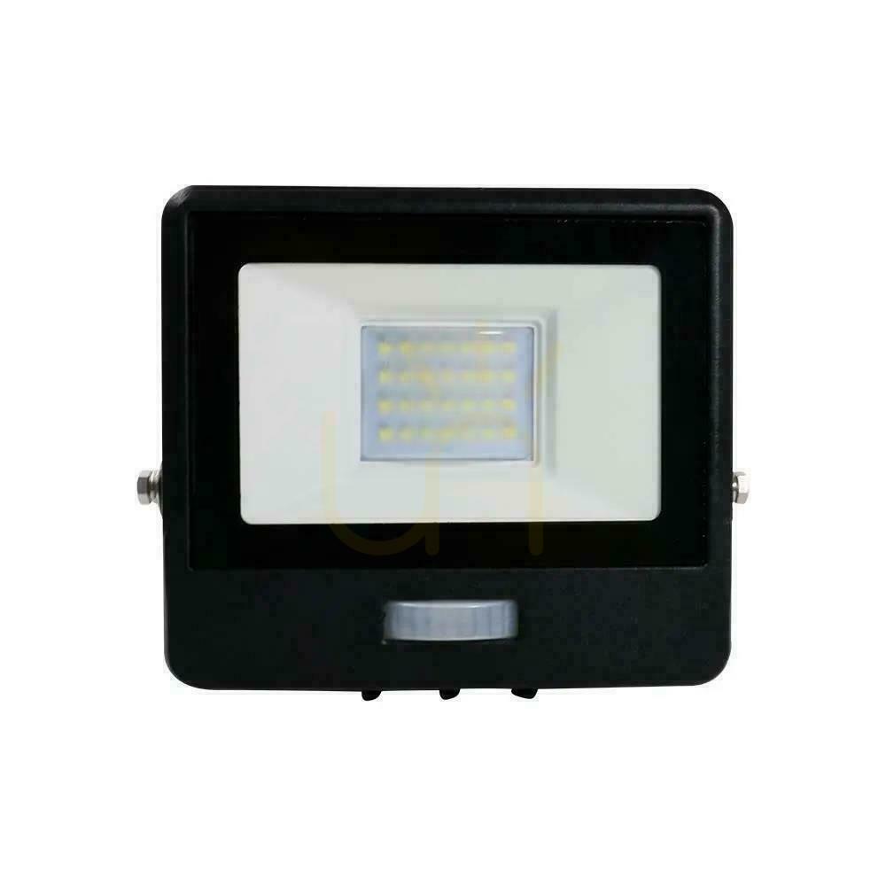 Vedere Proiector LED WiFi V-TAC 20W senzor de mișcare negru cu SMART MUFa Amazon Alexa Google Home VT-5192S RGB + 3000K-6500K 1500lm Proiector LED WiFi V-TAC 20W senzor de mișcare negru cu SMART MUFa Amazon Alexa Google Home VT-5192S RGB + 3000K-6500K 1500lm
