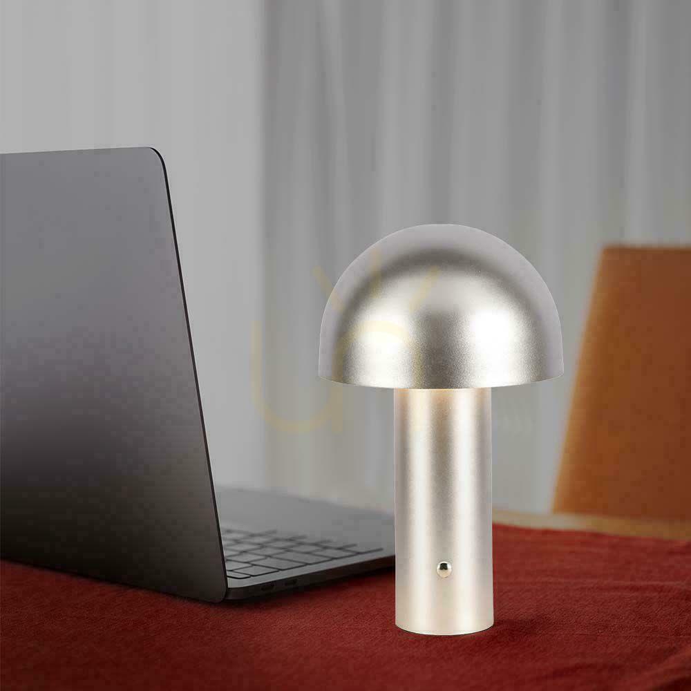 Vedere V-TAC 1W LED lampă de noptieră 25cm USB încărcare Dimmable aur VT-1047 3000K-6000K 200lm. V-TAC 1W LED lampă de noptieră 25cm USB încărcare Dimmable aur VT-1047 3000K-6000K 200lm.