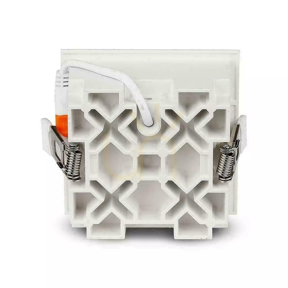 Afişa V-TAC Downlight SAMSUNG CHIP 16W UGR19 CRI90+ 12st VT-2-16 5700K 1280lm 5 ani garanție corp de iluminat V-TAC Downlight SAMSUNG CHIP 16W UGR19 CRI90+ 12st VT-2-16 5700K 1280lm 5 ani garanție corp de iluminat