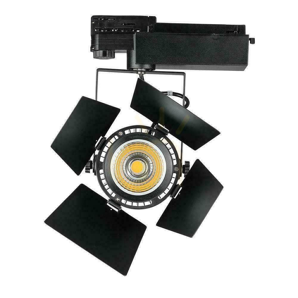 Afişa V-TAC 33W LED SAMSUNG CHIP CRI90+ Negru VT-433 3000K 3000lm Garanție de 5 ani Corp de iluminat Rail System 3F. V-TAC 33W LED SAMSUNG CHIP CRI90+ Negru VT-433 3000K 3000lm Garanție de 5 ani Corp de iluminat Rail System 3F.