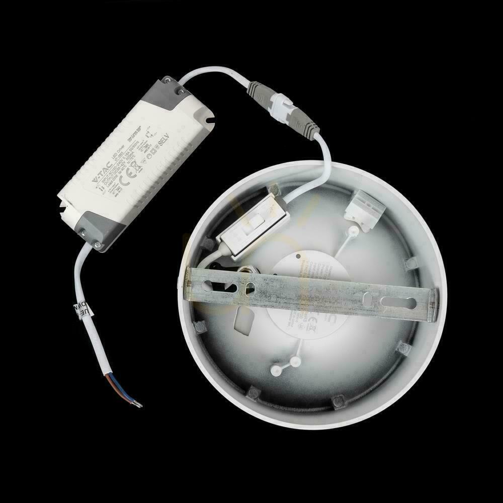 Afişa Downlight montat la suprafață V-TAC 28W Tilt CRI90 CCT Alb VT-2833 3000K-4000K-6400K 2500lm. Downlight montat la suprafață V-TAC 28W Tilt CRI90 CCT Alb VT-2833 3000K-4000K-6400K 2500lm.