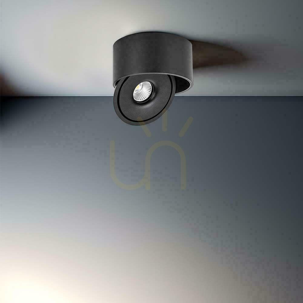 Afişa Downlight de suprafață V-TAC 28W Tilt CRI90 CCT Negru VT-2833 3000K-4000K-6400K 2500lm. Downlight de suprafață V-TAC 28W Tilt CRI90 CCT Negru VT-2833 3000K-4000K-6400K 2500lm.