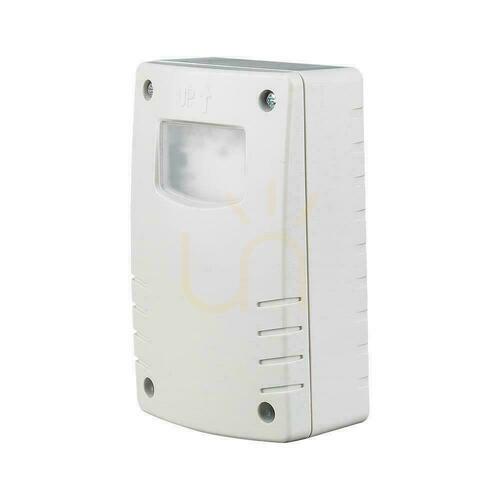 Verifica Senzor de lumină crepusculară cu temporizator V-TAC 10A 2400W 3-500LUX IP65 VT-81007 Garanție de 5 ani