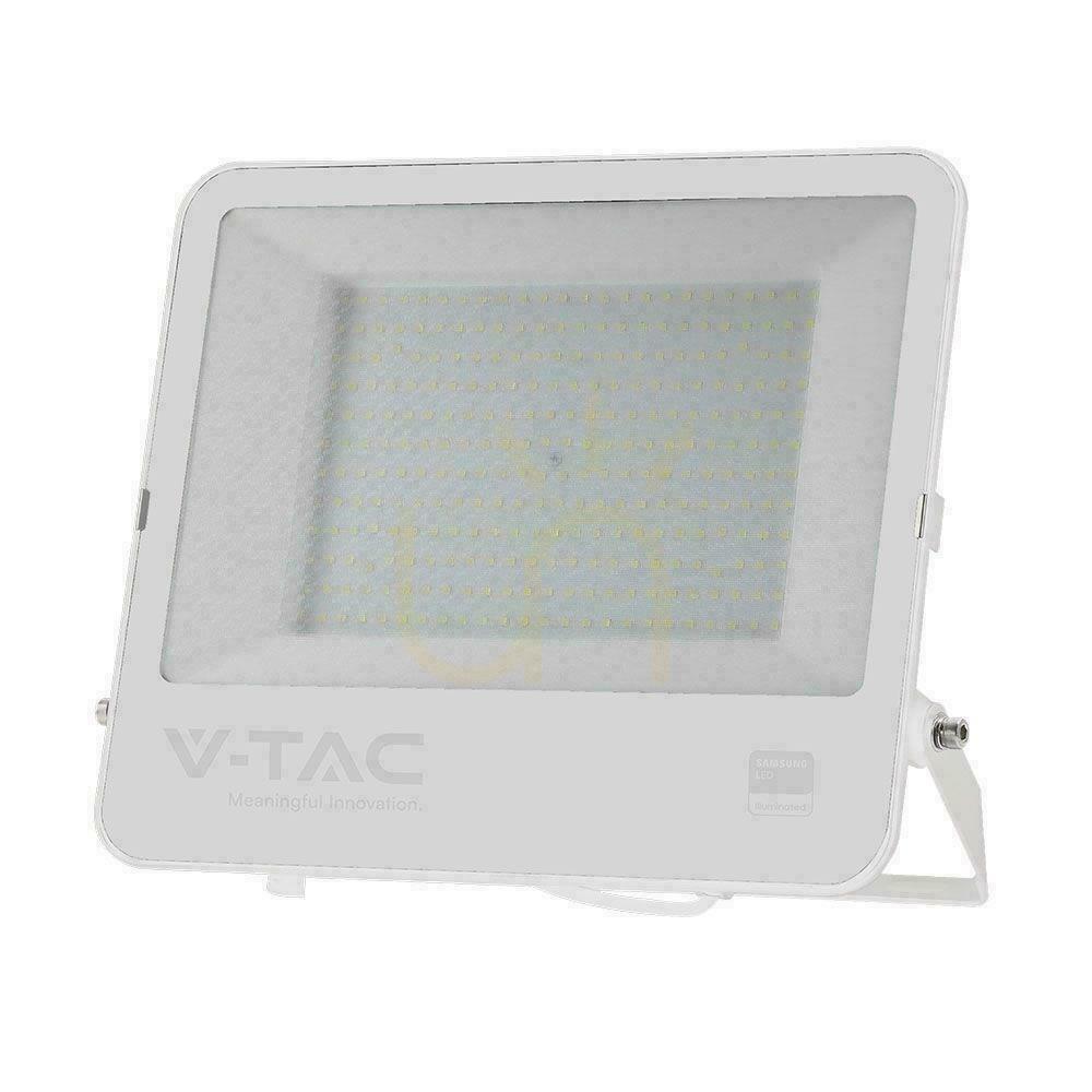 Verifica Proiector LED V-TAC 200W 100Lm/W Cablu 1mb SAMSUNG CHIP Alb VT-44204 6500K 17540lm 5 ani garanție Proiector LED V-TAC 200W 100Lm/W Cablu 1mb SAMSUNG CHIP Alb VT-44204 6500K 17540lm 5 ani garanție