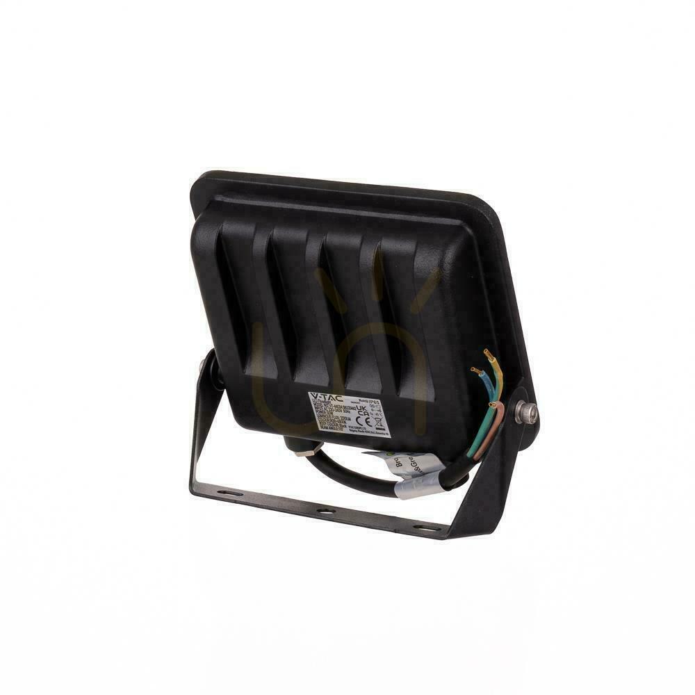 previzualizare V-TAC LED proiector 30W negru IP65 Pilot VT-44034 RGB + 6500K 2310lm V-TAC LED proiector 30W negru IP65 Pilot VT-44034 RGB + 6500K 2310lm