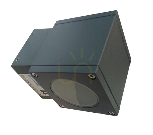 Verifica Lampă de perete Max Light Home W0083 pătrată gri aluminiu 1x50W