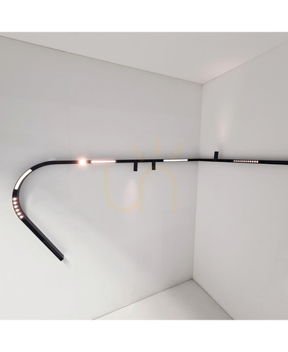 Verifica Modul LED magnetic pe șină Zambelis 22093 8W 3000K negru nisipiu DALI 48V arc 600 mm