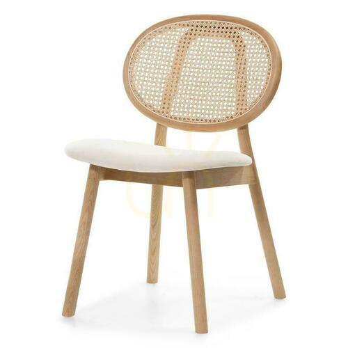 Verifica Set de 2 scaune SUMBA din lemn de catifea cu spătar din rattan în Vienna Bonding