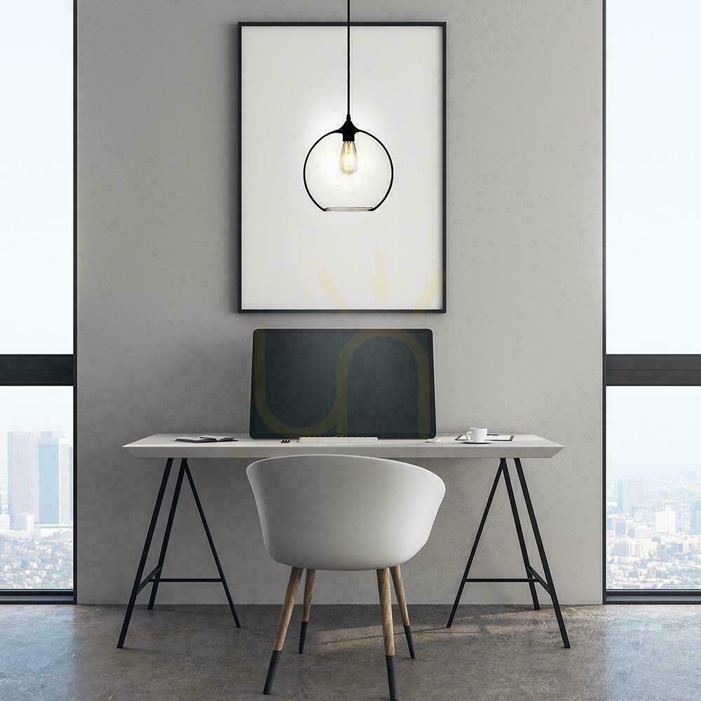 Vedere V-TAC glob corp de iluminat suspendat sticlă transparentă fi300mm VT-7302 5 ani garanție V-TAC glob corp de iluminat suspendat sticlă transparentă fi300mm VT-7302 5 ani garanție