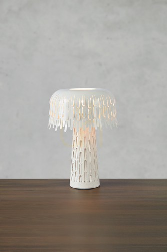 Verifica Lampă de masă Markslojd Verbera albă din oțel 38 cm 109006