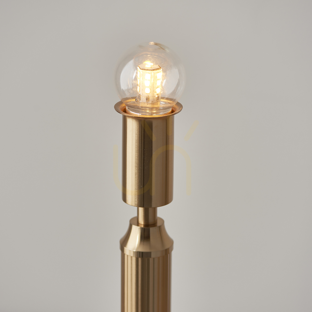 Spectacol Lampă de masă LED reîncărcabilă Endon Trobridge alamă oțel 36,6 cm Lampă de masă LED reîncărcabilă Endon Trobridge alamă oțel 36,6 cm