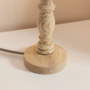 Bază pentru lampă de masă Endon Bibury din lemn de frasin și alamă B22 27,2 cm small 5