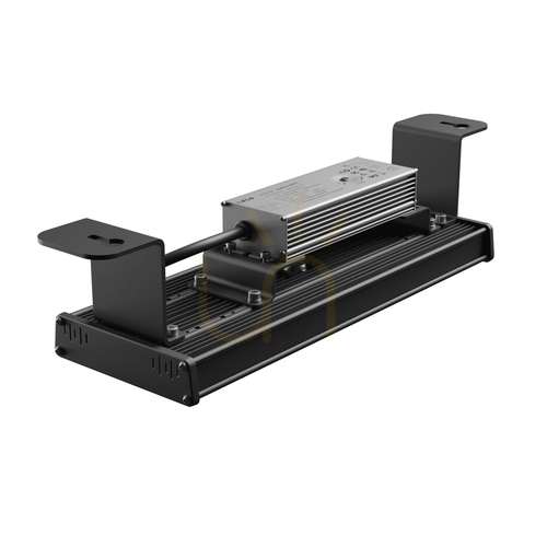Verifica Halls Line 3 High Bay Light Bar 75W NW 230V 60 X90 St IP66 Ik10 440 X130 X115mm Negru 5 ani garanție. 1 10