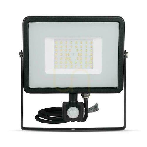 Verifica V-TAC 50W SAMSUNG CHIP LED proiector senzor de mișcare funcție cut-OFF negru VT-50-S-B 6400K 4000lm 5 ani garanție