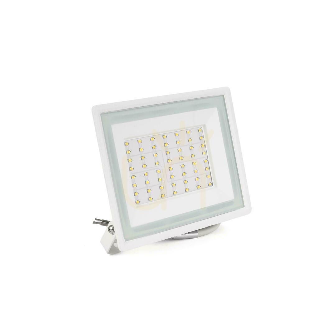 Vedere V-TAC LED proiector 50W SMD clasa F alb VT-4954 4000K 4300lm. V-TAC LED proiector 50W SMD clasa F alb VT-4954 4000K 4300lm.