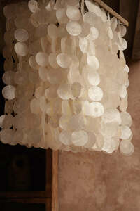 Abajur din scoici capiz Bazar Bizar Moonlit Whispers Natural M 40 × 40 × 85 cm small 9