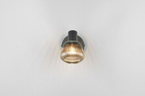 Verifica Lampa de perete TARIFA de Trio 862800132