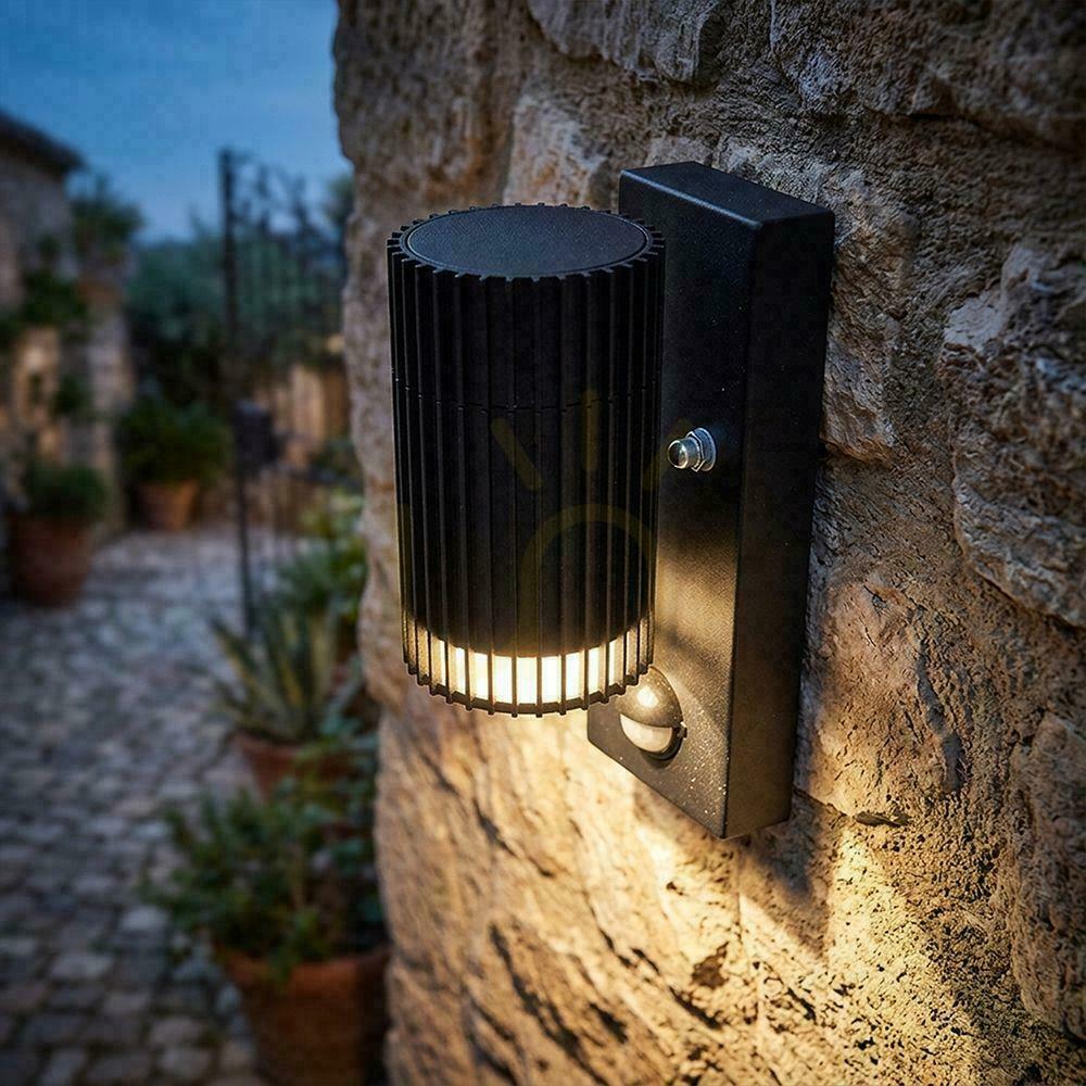 Vedere V-TAC GU10 lampă de perete pentru exterior GU10 senzor aluminiu jos IP44 negru VT-10174PIR 3 ani garanție V-TAC GU10 lampă de perete pentru exterior GU10 senzor aluminiu jos IP44 negru VT-10174PIR 3 ani garanție