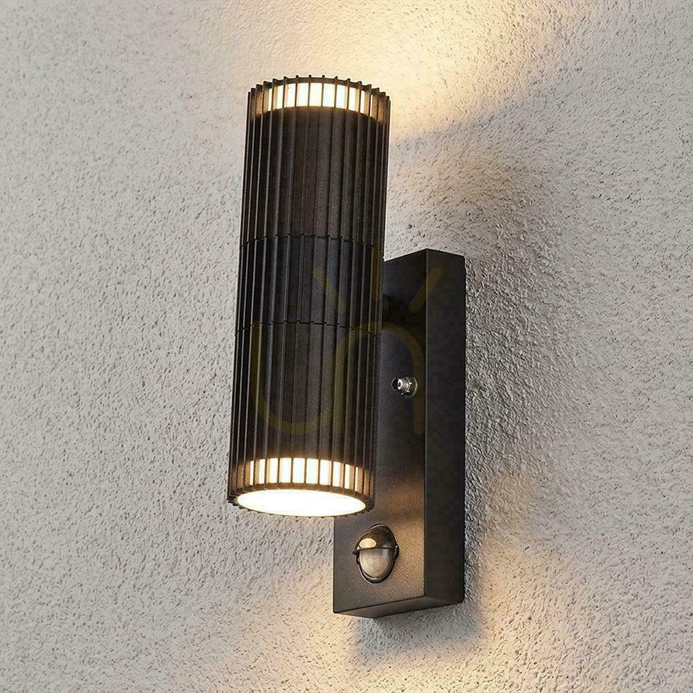 Vedere V-TAC GU10 lampă de perete pentru exterior GU10 senzor aluminiu sus jos IP44 negru VT-10175PIR 3 ani garanție V-TAC GU10 lampă de perete pentru exterior GU10 senzor aluminiu sus jos IP44 negru VT-10175PIR 3 ani garanție