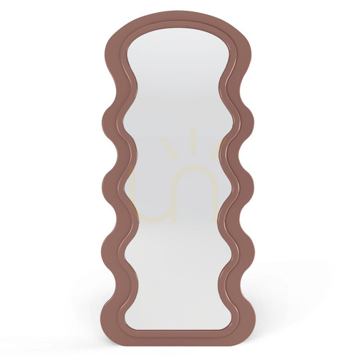 Verifica Oglindă decorativă de perete SELLEG cu ramă din lemn, 177 x 75 cm, formă ondulată și organică, culoare „mocha mousse” de la Nova Nook