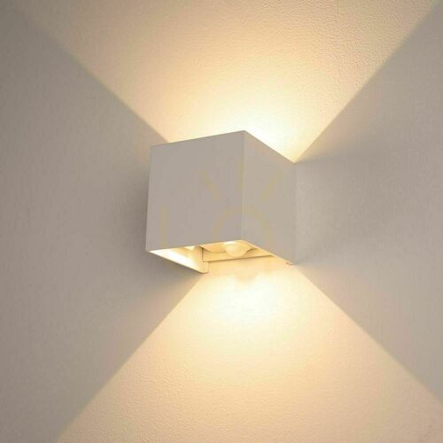Verifica Aplică LED s.luce Ixa neagră pătrată 10 cm cu senzor de mișcare IP44