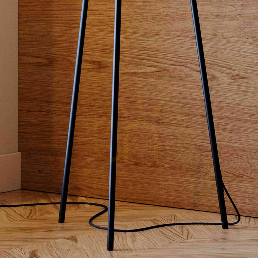 Verifica Lampă de podea s.luce Orb Tripod fumuriu sticlă 160 cm, E27, modernă Lampă de podea s.luce Orb Tripod fumuriu sticlă 160 cm, E27, modernă