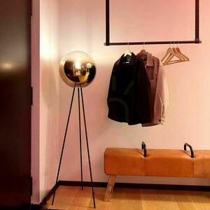 Lampă de podea s.luce Orb Tripod maro cu glob de sticlă, 160 cm 4 Lampă de podea s.luce Orb Tripod maro cu glob de sticlă, 160 cm small 4