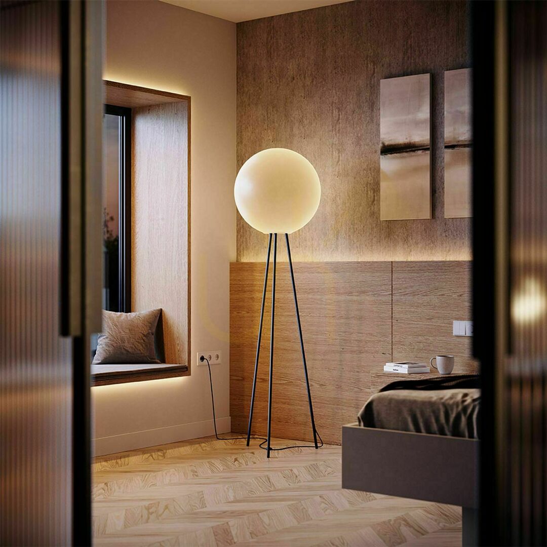 Verifica Lampă de podea s.luce Orb Tripod maro cu glob de sticlă, 160 cm Lampă de podea s.luce Orb Tripod maro cu glob de sticlă, 160 cm