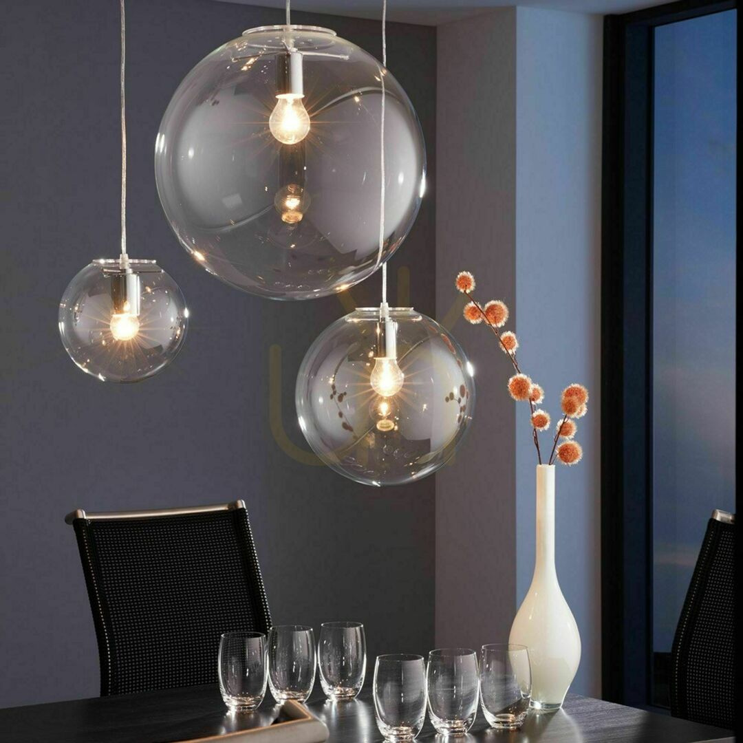 Verifica Lustră s.luce Orb aurie cu 3 brațe, sticlă, E27, dimabilă, 40 cm Lustră s.luce Orb aurie cu 3 brațe, sticlă, E27, dimabilă, 40 cm