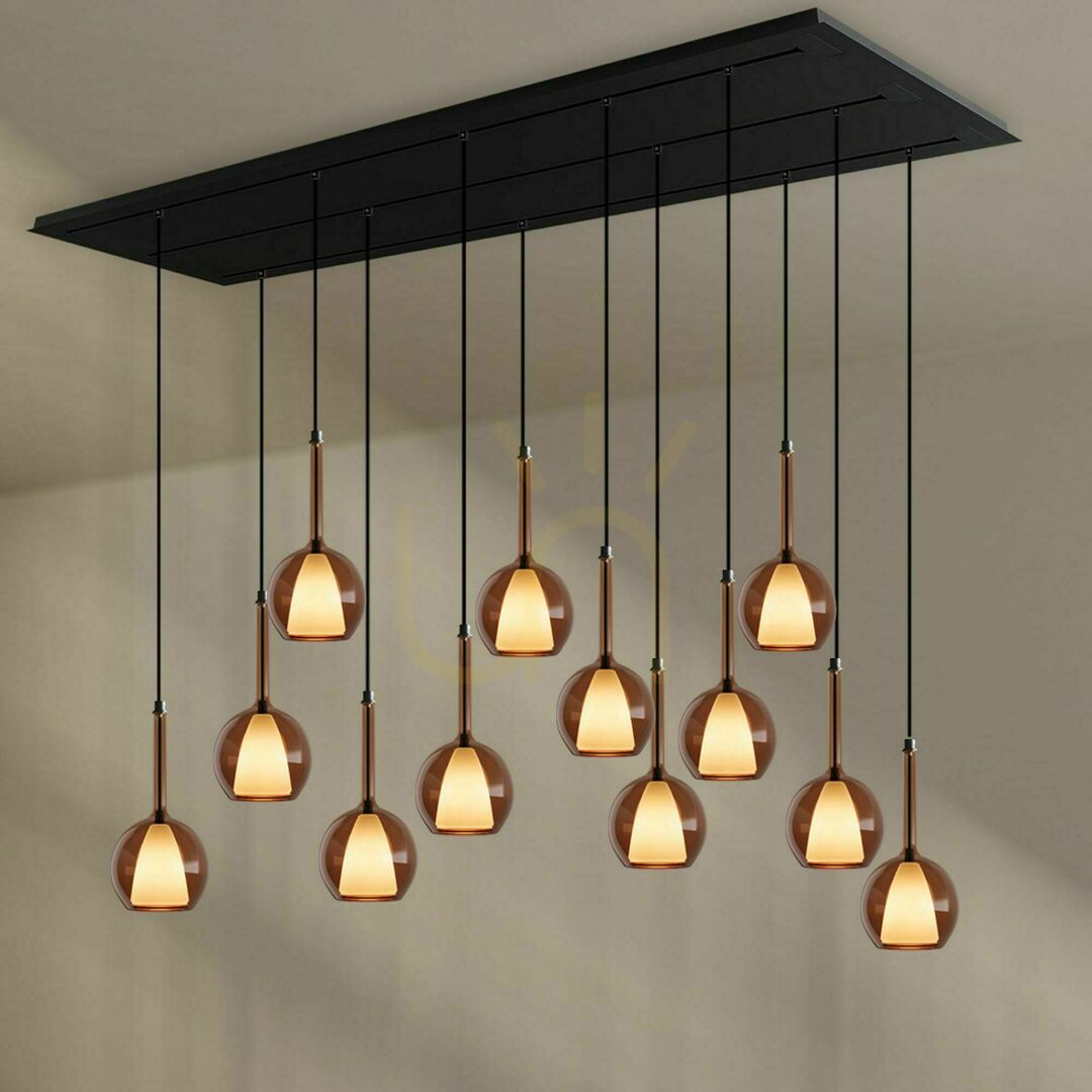 Spectacol Lustră s.luce Belluna din sticlă transparentă, 12 brațe, LED dimmabilă Lustră s.luce Belluna din sticlă transparentă, 12 brațe, LED dimmabilă
